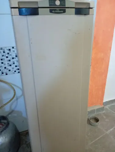 Geladeira antiga