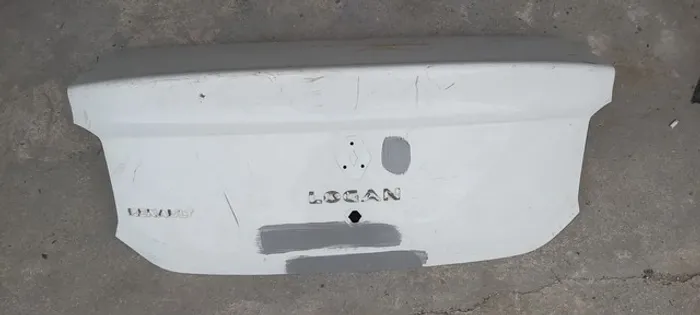 Tampa da Mala do Logan