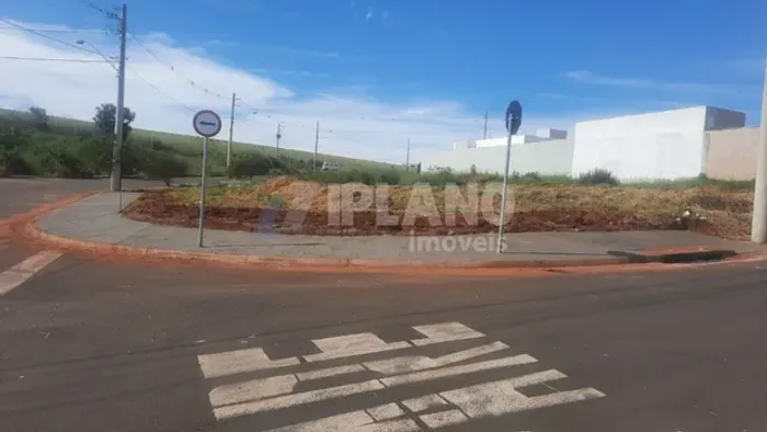 Venda de Terreno / Comercial na cidade de São Carlos