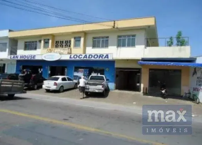 Locação: Sala no pavimento superior. São Judas (Itajaí)