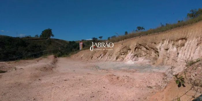 Lote de 659m² com Vista Deslumbrante à Venda no Jardim Pio XII em Alfredo Vasconcelos!