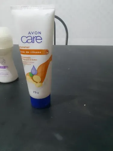 Creme para as mãos Avon