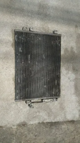 Condensador Renault Sandero Antigo
