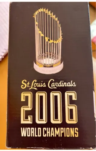 Réplica troféu St. Louis Cardinals 2006 World Series Champions SGA