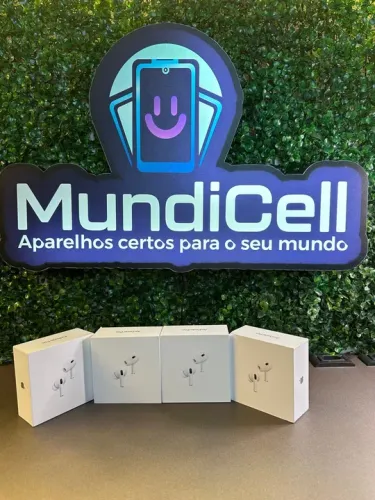 APPLE AIRPODS PRO 3 COM TRADUÇÃO AUTOMÁTICA E NOVO LACRADO 1 ANO DE GARANTIA APPLE