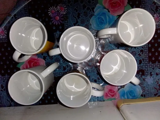 Todas por 50$ - 6 CANECAS DE PORCELANA DIFERENCIADAS
