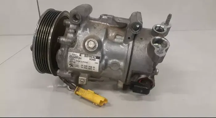 Compressor de ar Citroen C4 cactus 1.6 16v 