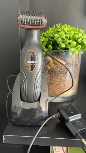 Maquininha Aparador de pelos Philips Bodygroom
