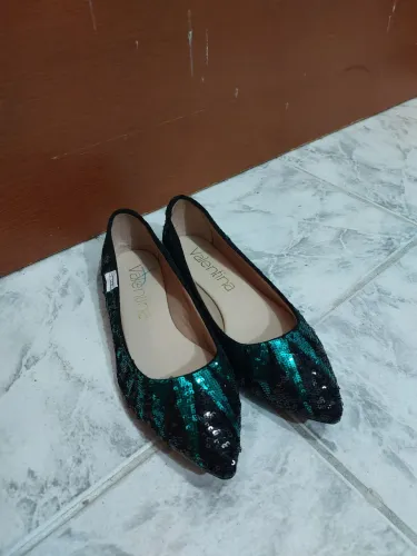 Sapato Marca Valentina - Novo - Tam. 37