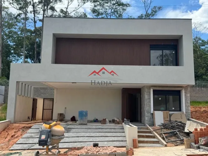 Casa a venda no condomínio lago azul Jundiaí-SP