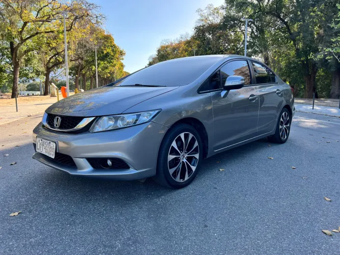 Honda Civic Sedan LXR 2.0 Flexone 16V Aut. 4P 2015