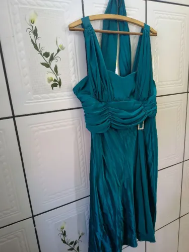 Vestido de festa LONGETI pra VC ARRASAR