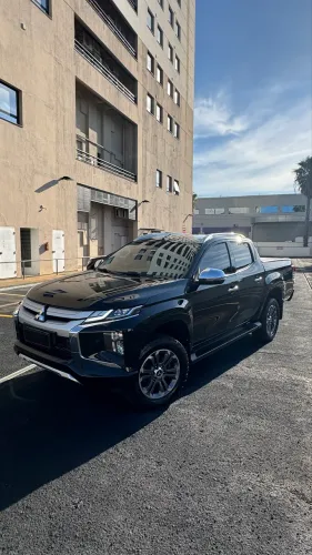 Mitsubishi L200 Triton Sport HPE-S 2.4 CD Dies. AUT 2022