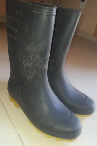 Par de botas Vonder nº 40 com pouquíssimo uso