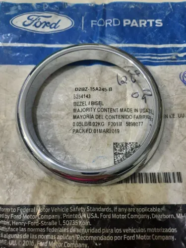 Moldura Cromada Farol de Milha Ford Fiesta 2013 a 2017