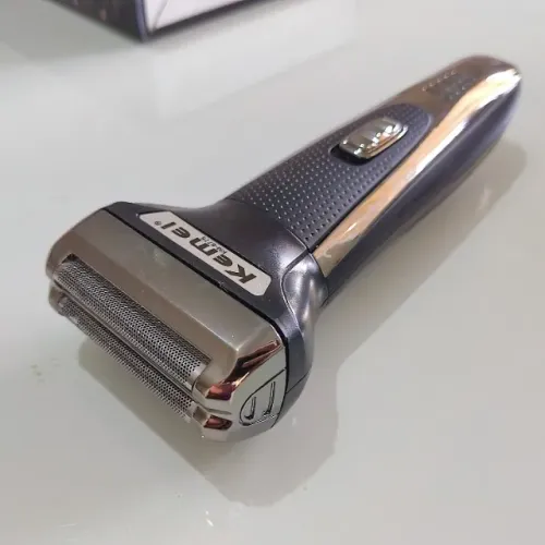 Máquina de Acabamento cabelo Kemei Km-6776 Recarregável