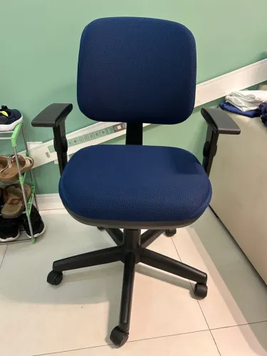 Cadeira Escritório Cavaletti Executiva - Ergonômica (Ajuste de Altura e Braços)