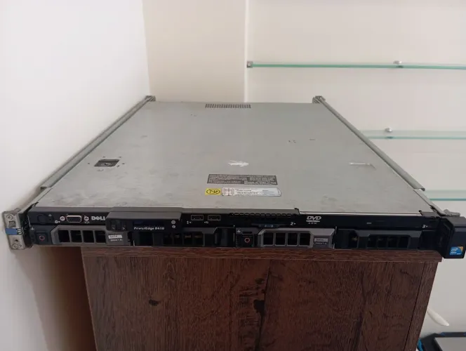 Servidor Dell PowerEdge R410