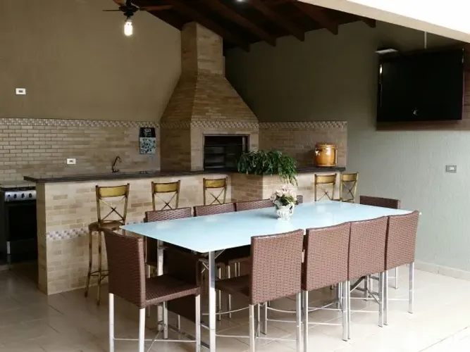 Sobrado de 344,00 m2, alto padrão no Jardim São Francisco em Ibiporã.