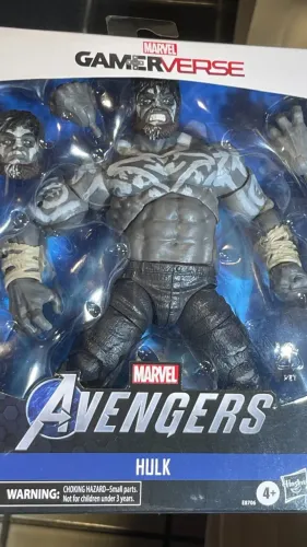 Action Figure - Hulk Outback - Marvel Legends