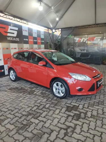 Ford Focus 1.6 S/se/se Plus Flex 8v/16v 5P 2015