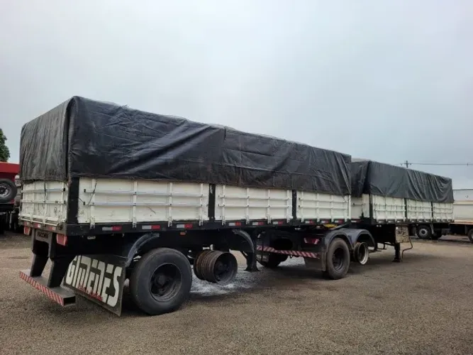 Bitrem 7,10m Facchini Roda Raiada 2008 sem pneus 