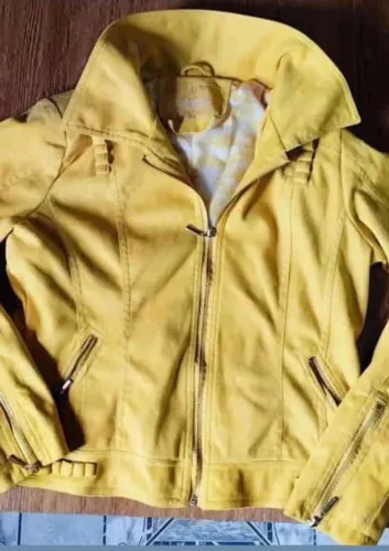 Jaqueta Feminina em Suede Amarelo Mostarda