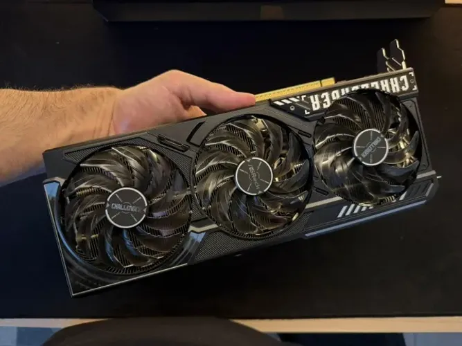 AsRock Radeon RX 9070 XT Challenger, 16GB, GDDR6, 256-bit
