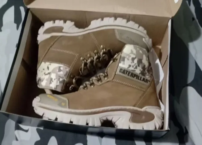 Bota Caterpillar Militar Camuflada