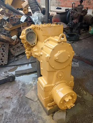 Transmissão Caterpillar 930T