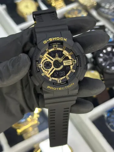 Relógio Casio G-Shock GA-110GB-1A Dourado
