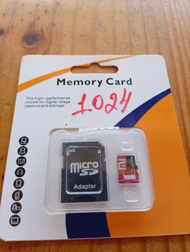 Cartão de memória 1024 GB