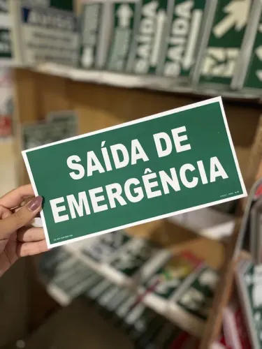 Placa de Saída de Emergência - Fotoluminescente - promoção fabricante