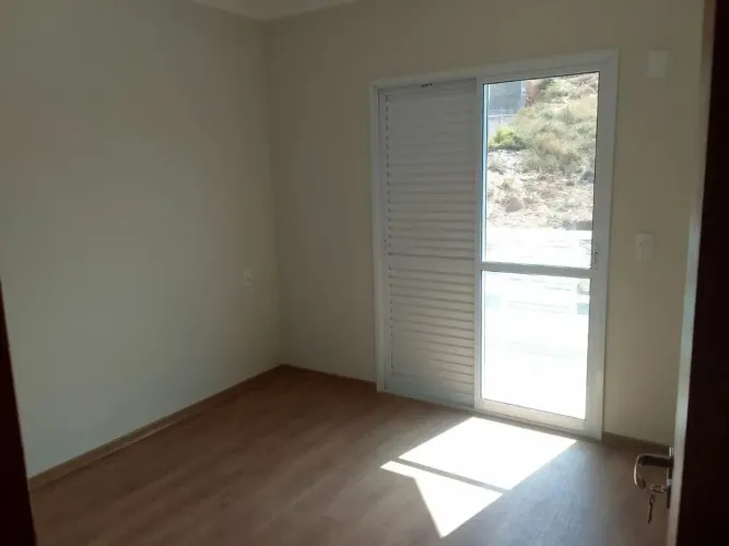 Casa em Rua Amado Benjamim Luz - Residencial Summer Ville - Poços de Caldas/MG