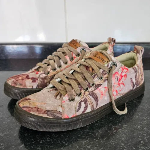 Tênis Feminino John John Floral 