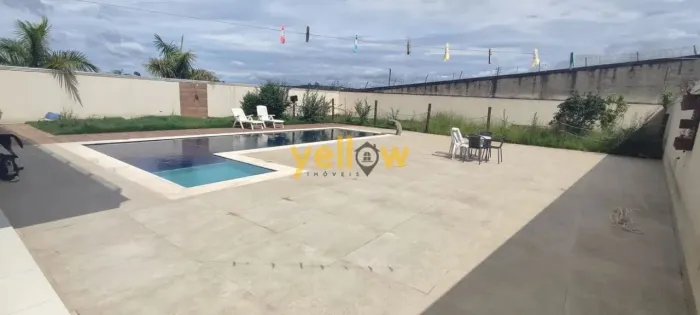 Casa de luxo em condomínio fechado em - Mogi das Cruzes 3 quartos R$ 2 milhões.