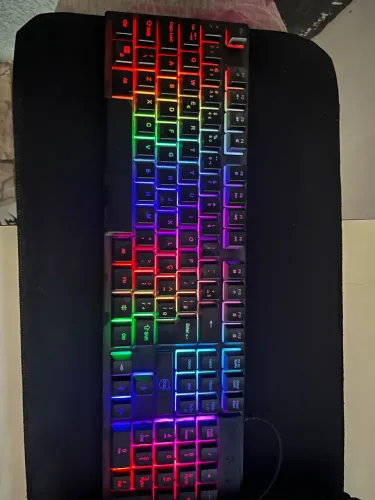 Teclado semi mecânico novo, na garantia