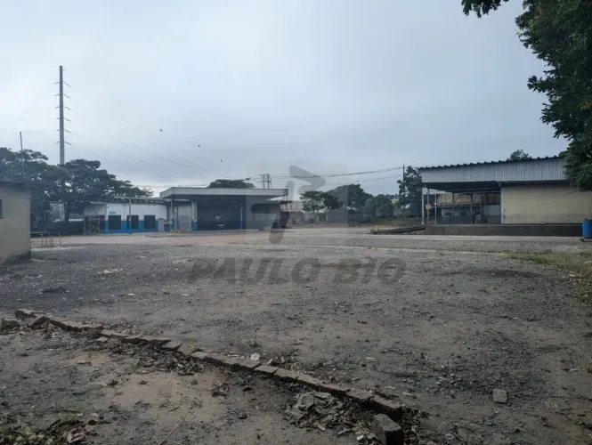 Terreno comercial para alugar no Bairro Centro em Embu das Artes SP