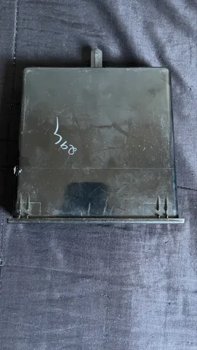 Suporte de Rádio com Porta-Treco - Ford Fiesta 2005