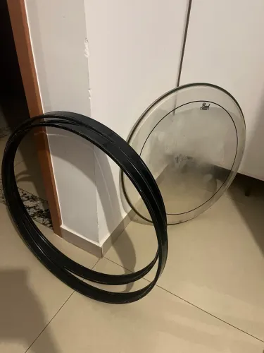 Par de aros 22 + Pele de bumbo 