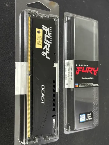 Memória Kingston Fury Beast, 16GB, 5200MHz, DDR5, CL40, Preto - KF552C40BB-16