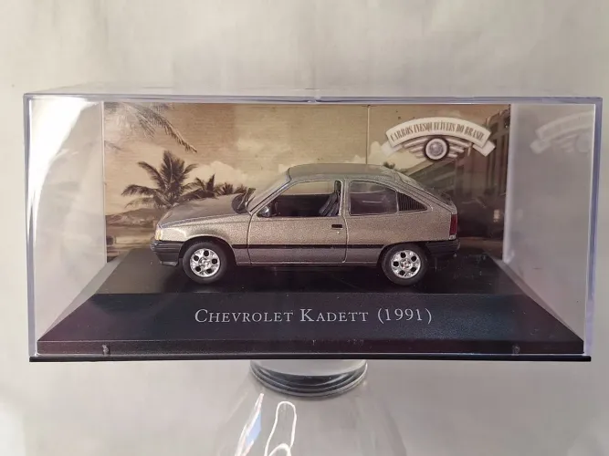 Miniatura Chevrolet Kadett 1991 Carros Inesquecíveis do Brasil