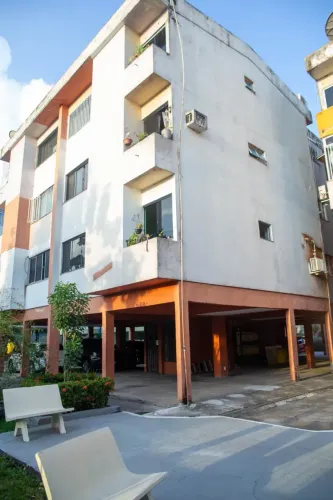 Residencial Região dos Lagos c/ 92m², 2 quartos (1 suíte), escada e 1 vaga em Marambaia/Be