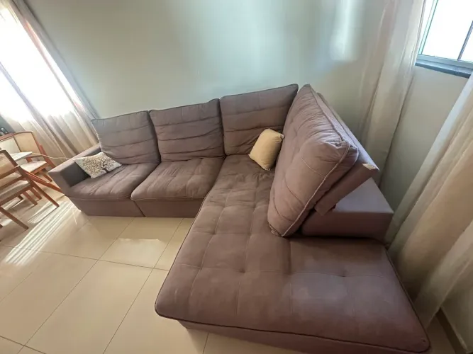 Sofá em L