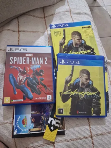 Spiderman 2 + cyberpunk 2077