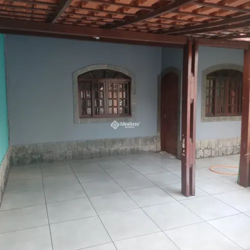 Casa com 2 Quartos à Venda | Reformada, Garagem, Quintal e Área Gourmet Completa - Vila Ri