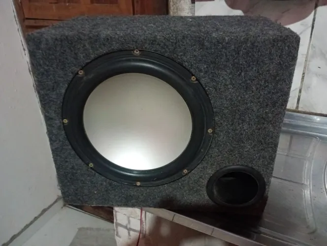 Subwoofer de 10 polegadas 200 whats RMS