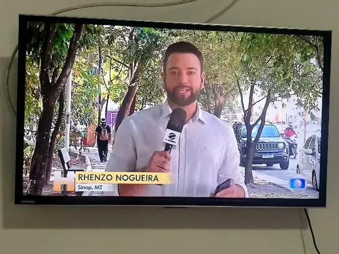 TV Toshiba 32P R$600,00