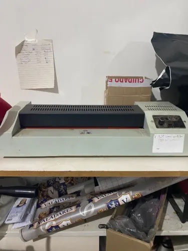 Laminadora/ plastificadora