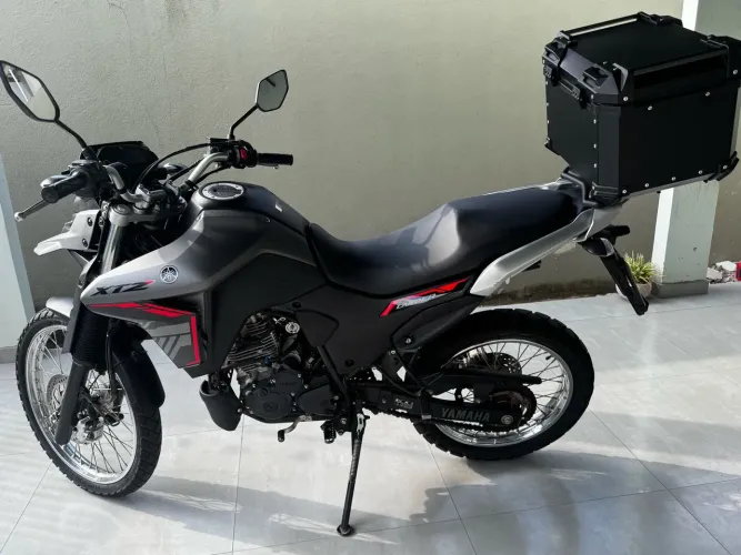 Yamaha XTZ 250 Lander Connected 2025